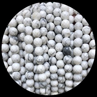 سنگ قیمتی کنده گرد چند رنگی انواع مختلف Howlite مروارید فیروزه ای آفریقایی برای جواهرات DIY